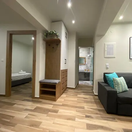 Sunny Days شقة يميناريا